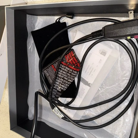 Paul Mitchell Neuro Dry+ Professional Hair Dryer - Black - Picture 4 of 5